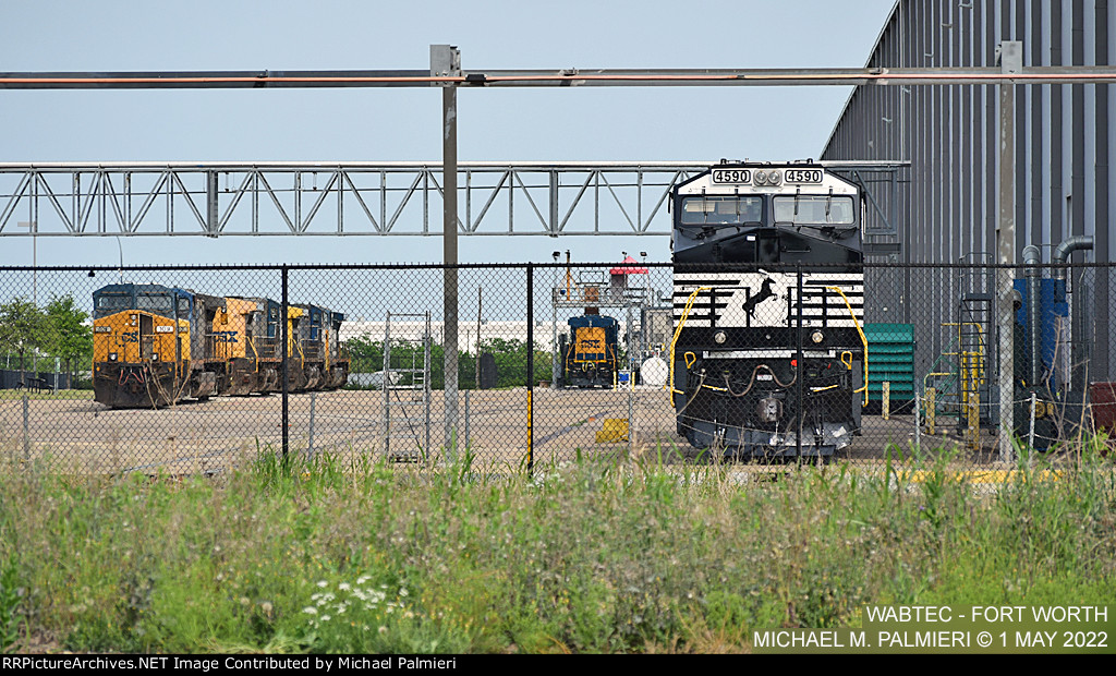 NS and CSX GE's